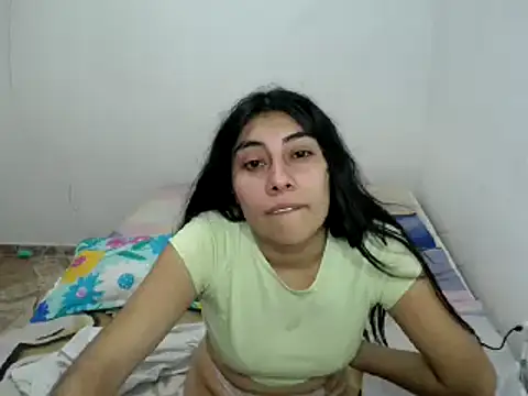 Snapshot of _katerin_love1 chatting on December 2024 01:03:01 AM katerin love1 online show from December 2024 01:03:01 AM