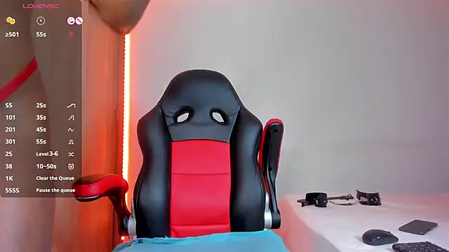 Snapshot of barbiee_ebony chatting on March 2026 08:08:02 AM barbiee ebony online show from March 2026 08:08:02 AM