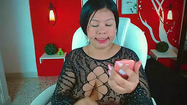 Snapshot of KeyshaRous chatting on December 2024 04:42:01 PM KeyshaRous online show from December 2024 04:42:01 PM