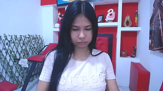 Letty Plugxo online show from January 2026 01:48:02 PM