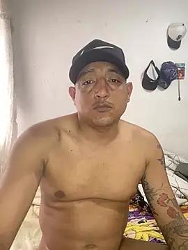 Snapshot of Gio_khalifa chatting on June 2026 04:50:01 PM Gio khalifa online show from June 2026 04:50:01 PM