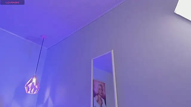 ScarletGV online show from January 2026 05:43:02 AM