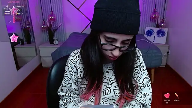 Snapshot of LenaRoses chatting on May 2026 08:48:02 PM LenaRoses online show from May 2026 08:48:02 PM
