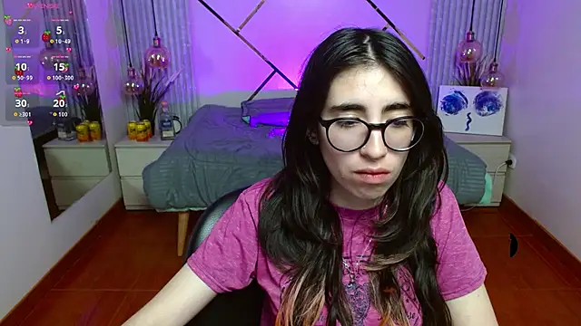 Snapshot of LenaRoses chatting on July 2026 09:06:02 PM LenaRoses online show from July 2026 09:06:02 PM