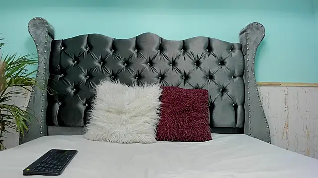 Snapshot of alice_greco chatting on December 2024 07:54:02 PM alice greco online show from December 2024 07:54:02 PM