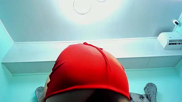 Snapshot of alice_greco chatting on December 2024 11:51:02 PM alice greco online show from December 2024 11:51:02 PM