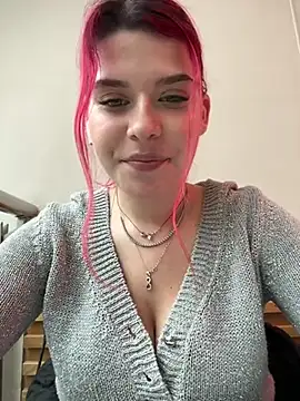Snapshot of RiriRoseey chatting on February 2025 11:36:02 AM RiriRoseey online show from February 2025 11:36:02 AM
