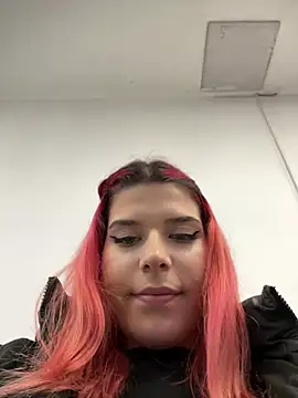 Snapshot of RiriRoseey chatting on March 2025 08:13:02 AM RiriRoseey online show from March 2025 08:13:02 AM