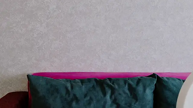 Miss Arwen online show from December 2025 05:49:02 AM