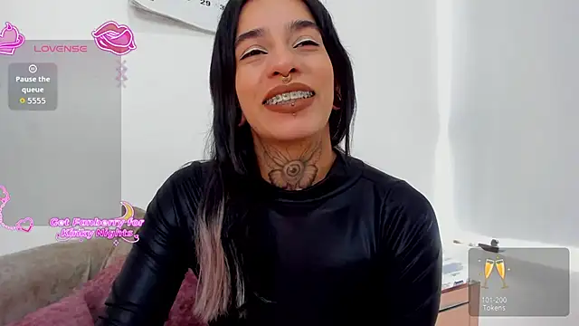quimeralady online show from July 2026 09:50:01 PM
