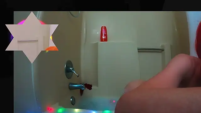 Snapshot of AriellaTaylor chatting on December 2024 03:25:01 AM AriellaTaylor online show from December 2024 03:25:01 AM