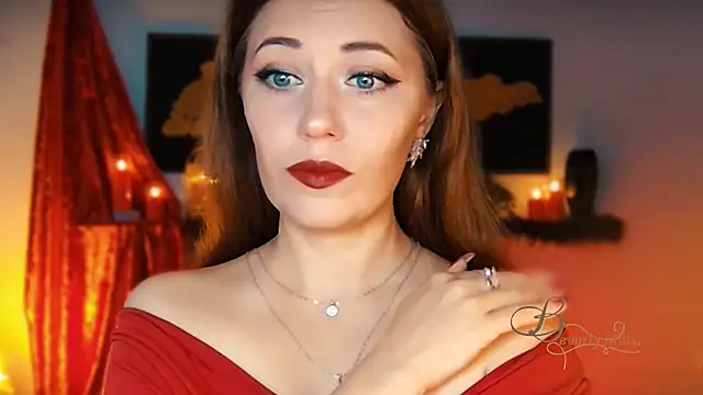 MissBeverlyMills online show from October 2025 02:58:02 AM