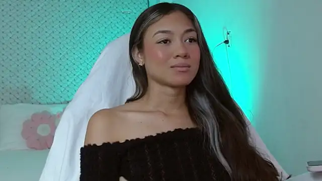 Snapshot of hantonella_ chatting on April 2026 03:35:01 PM hantonella online show from April 2026 03:35:01 PM