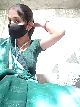 Snapshot of Anushka_Ji chatting on February 2025 08:06:02 AM Anushka Ji online show from February 2025 08:06:02 AM