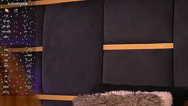 Snapshot of CynthiaWest chatting on February 2025 04:09:02 AM CynthiaWest online show from February 2025 04:09:02 AM