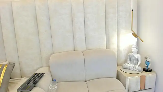 Snapshot of im_giselle_ chatting on April 2026 05:40:01 AM im giselle online show from April 2026 05:40:01 AM