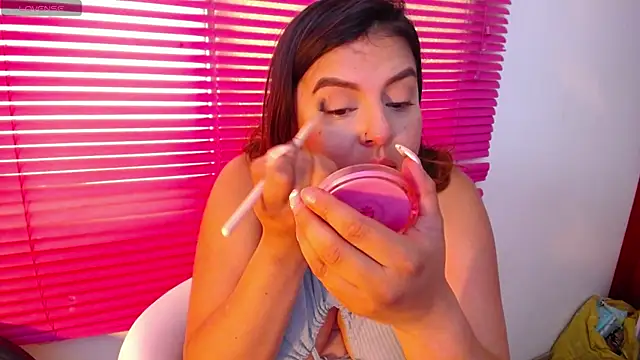 Snapshot of _poison_sweet chatting on January 2026 05:15:01 PM poison sweet online show from January 2026 05:15:01 PM