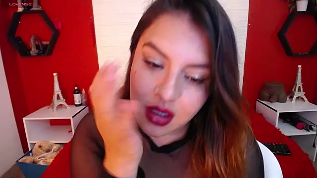 Snapshot of _poison_sweet chatting on February 2026 06:25:01 PM poison sweet online show from February 2026 06:25:01 PM