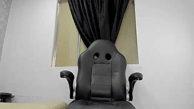 andrew rose  online show from March 2025 04:34:02 PM