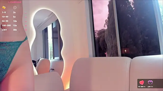 Megan-holly online show from September 2025 05:58:01 PM