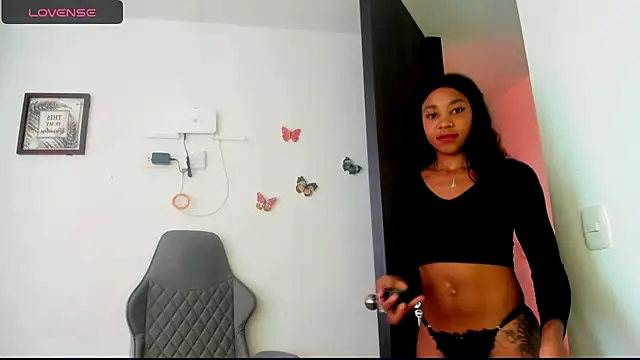 Snapshot of Nala_j8 chatting on March 2025 03:51:01 PM Nala j8 online show from March 2025 03:51:01 PM