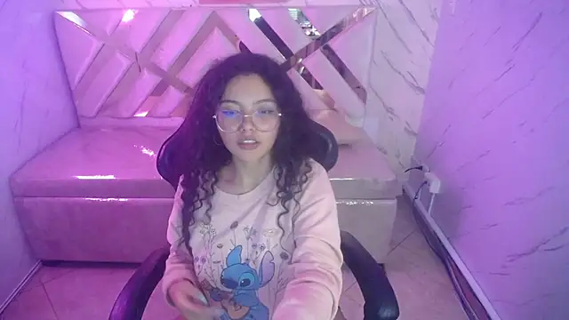 victoria castillo b online show from March 2025 09:34:02 AM