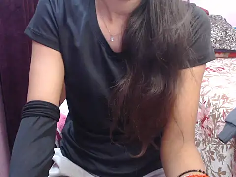 Angel kiyara online show from December 2025 07:21:01 PM