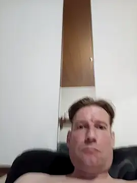 Snapshot of MArciQuarky chatting on March 2025 10:53:01 PM MArciQuarky online show from March 2025 10:53:01 PM