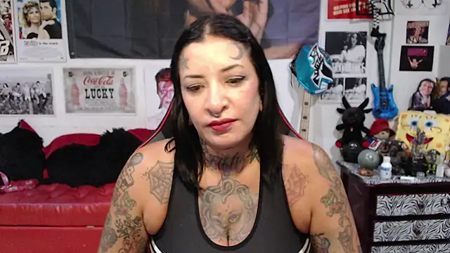 Rollyderolandia666 online show from March 2025 09:54:02 PM