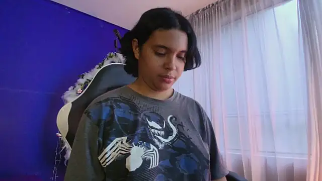 Emmapark  online show from February 2026 06:28:01 PM