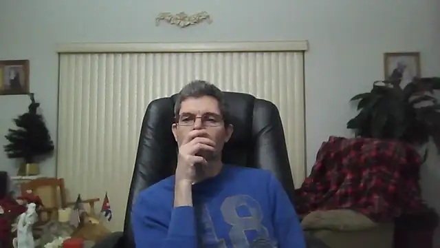 Snapshot of Copfiremen4566 chatting on December 2025 05:12:02 AM Copfiremen4566 online show from December 2025 05:12:02 AM