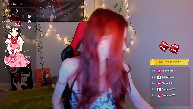 Snapshot of FruttiTatti chatting on March 2026 05:08:01 PM FruttiTatti online show from March 2026 05:08:01 PM