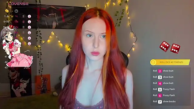 Snapshot of FruttiTatti chatting on March 2026 06:00:01 PM FruttiTatti online show from March 2026 06:00:01 PM