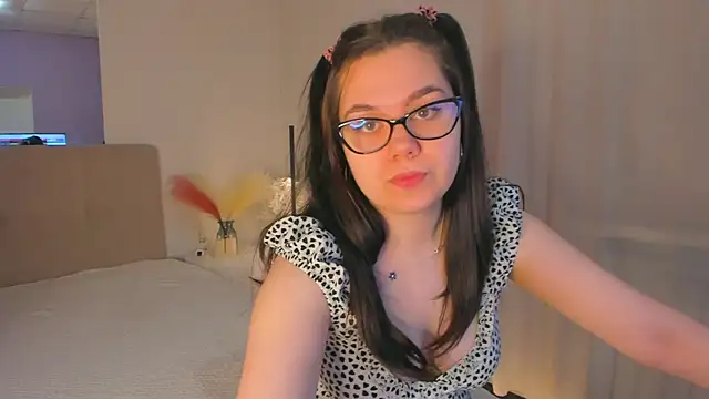 SelenaaSky online show from January 2025 01:35:01 PM