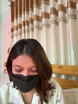 Snapshot of Jen_jennyy1 chatting on April 2026 07:10:01 PM Jen jennyy1 online show from April 2026 07:10:01 PM