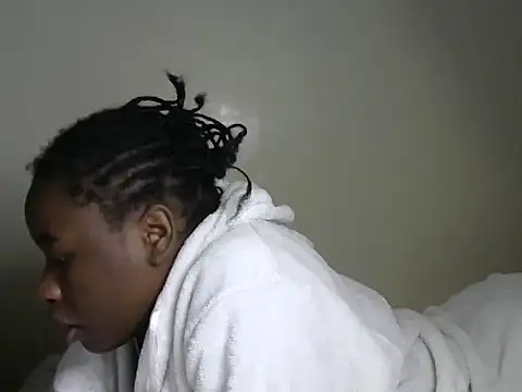 Novah  online show from December 2025 02:18:01 AM