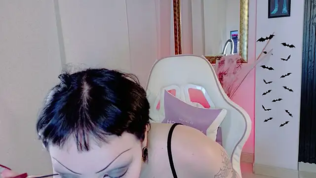 Snapshot of Madison_Jackson chatting on April 2026 07:44:02 PM Madison Jackson online show from April 2026 07:44:02 PM