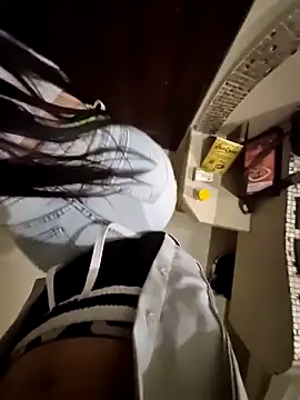 karenandrey online show from November 2025 06:47:02 AM