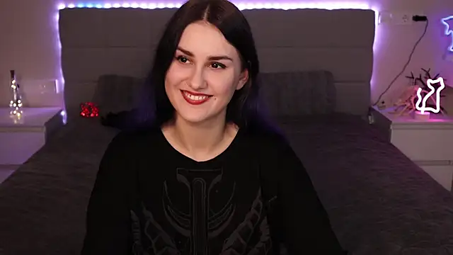 Erotic Synth Goddess online show from October 2025 05:21:02 PM