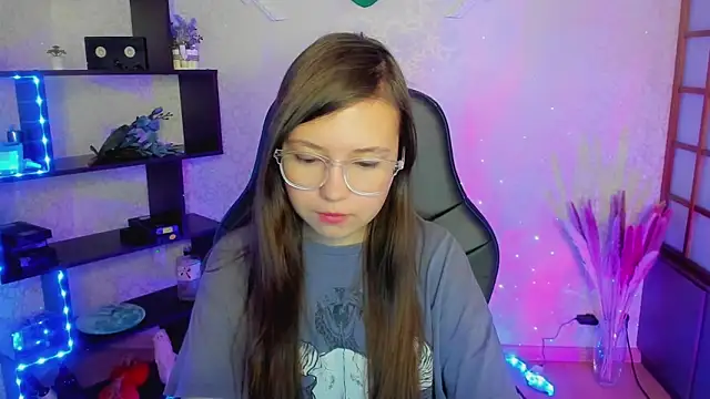 Lina Brownie online show from January 2025 02:06:02 AM