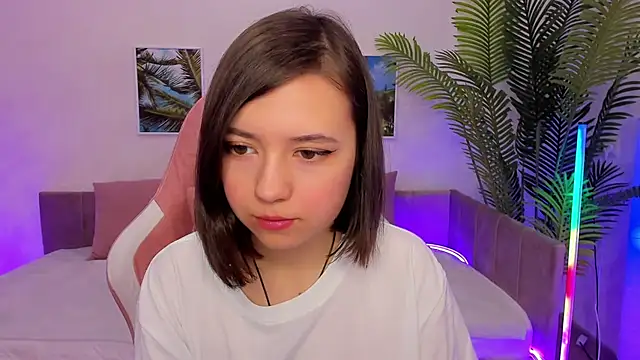 Lina Brownie online show from February 2025 01:53:02 AM