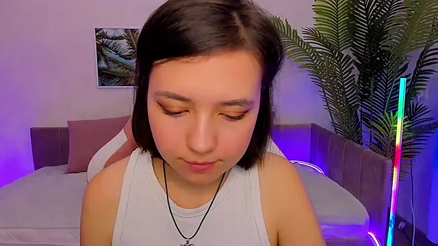 Lina Brownie online show from February 2025 04:58:02 AM