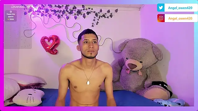 Angel owen1 online show from December 2024 11:08:02 AM