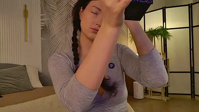 Snapshot of Miley_Smile chatting on March 2026 06:41:02 AM Miley Smile online show from March 2026 06:41:02 AM