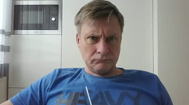 johnnym1 online show from January 2025 09:41:02 AM