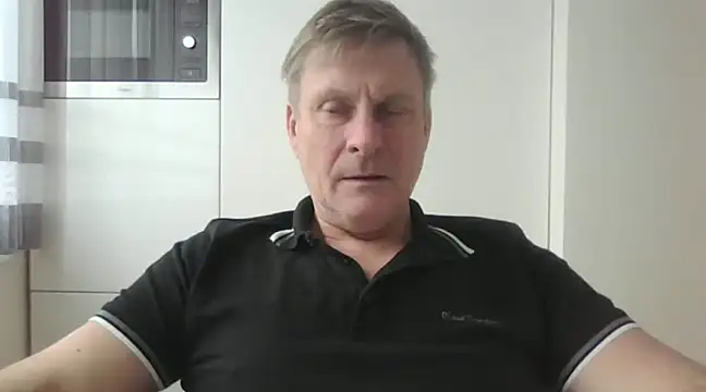 johnnym1 online show from January 2025 11:58:02 AM