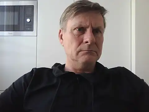 johnnym1 online show from February 2025 09:36:01 AM