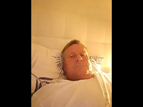 johnnym1 online show from June 2026 04:14:02 AM