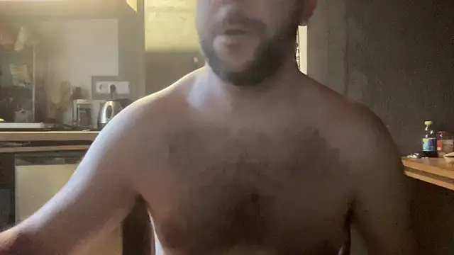 Snapshot of RedDante89 chatting on April 2026 06:14:01 AM RedDante89 online show from April 2026 06:14:01 AM