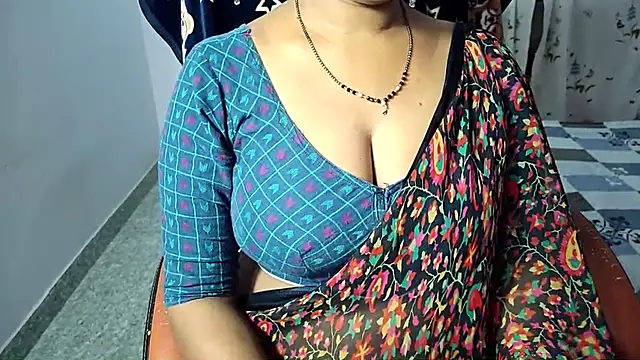 Snapshot of samyukthapuretelugu chatting on July 2026 07:45:02 AM samyukthapuretelugu online show from July 2026 07:45:02 AM